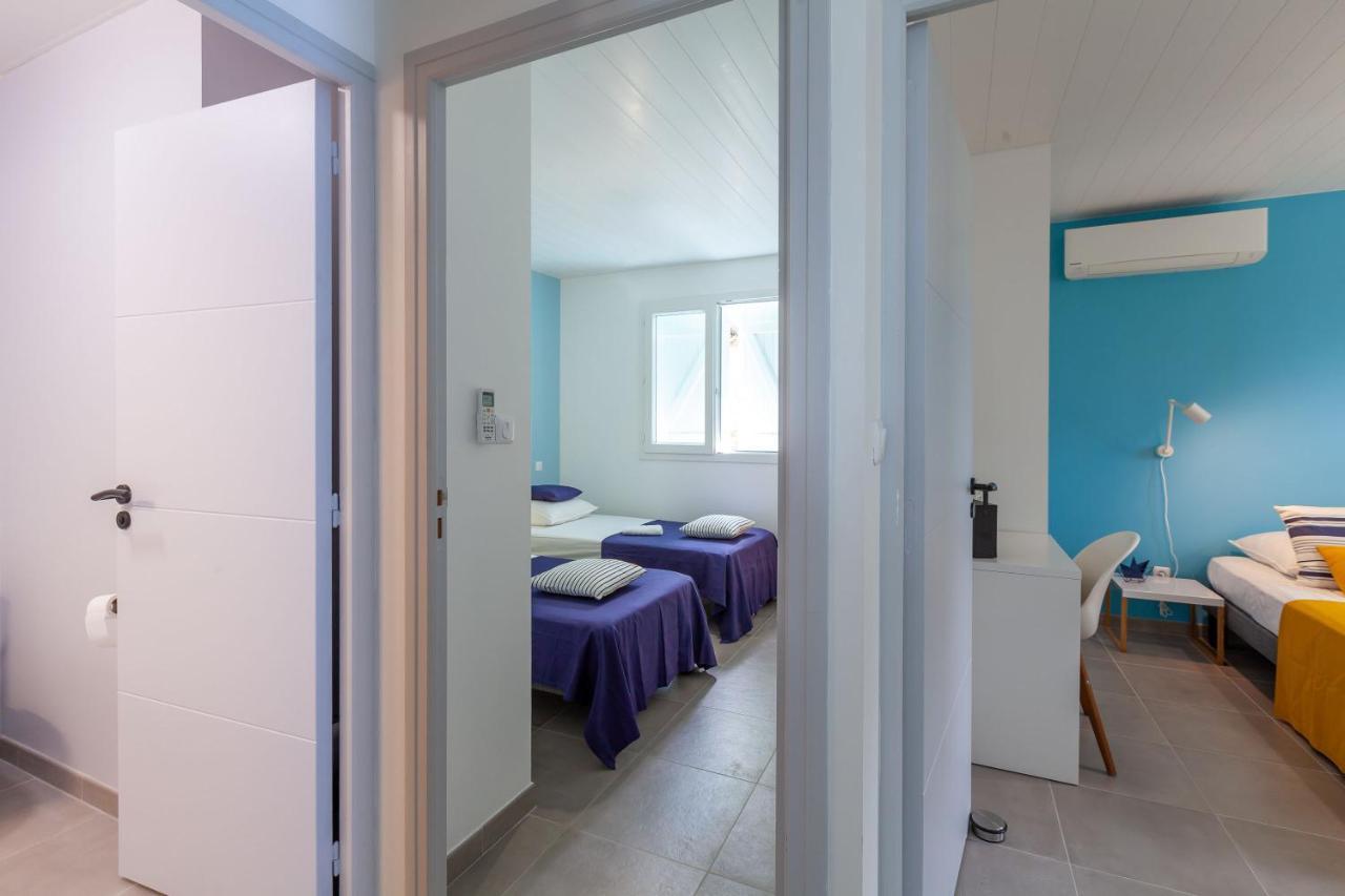 Seacove & Seaside Villas, Classees 4 Etoiles เลส์ทรัวส์-ซีเลต์ ภายนอก รูปภาพ