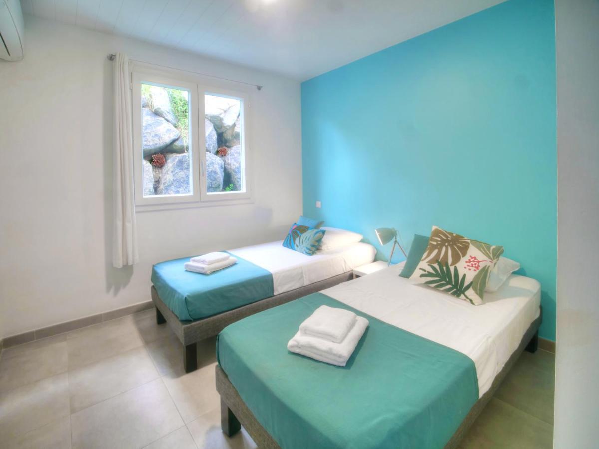 Seacove & Seaside Villas, Classees 4 Etoiles เลส์ทรัวส์-ซีเลต์ ภายนอก รูปภาพ