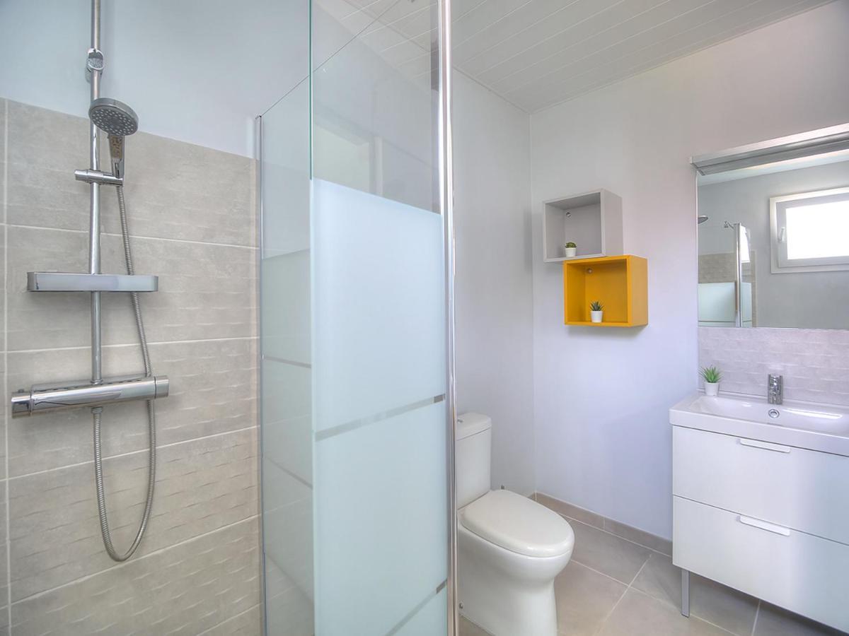 Seacove & Seaside Villas, Classees 4 Etoiles เลส์ทรัวส์-ซีเลต์ ภายนอก รูปภาพ