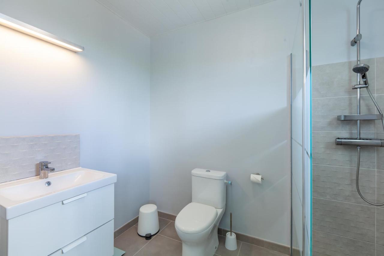 Seacove & Seaside Villas, Classees 4 Etoiles เลส์ทรัวส์-ซีเลต์ ภายนอก รูปภาพ