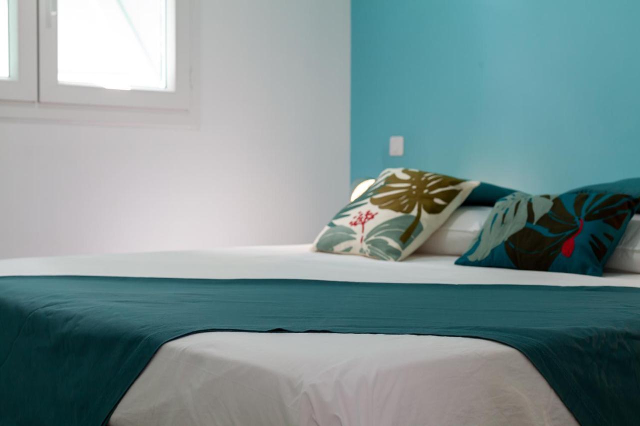 Seacove & Seaside Villas, Classees 4 Etoiles เลส์ทรัวส์-ซีเลต์ ภายนอก รูปภาพ