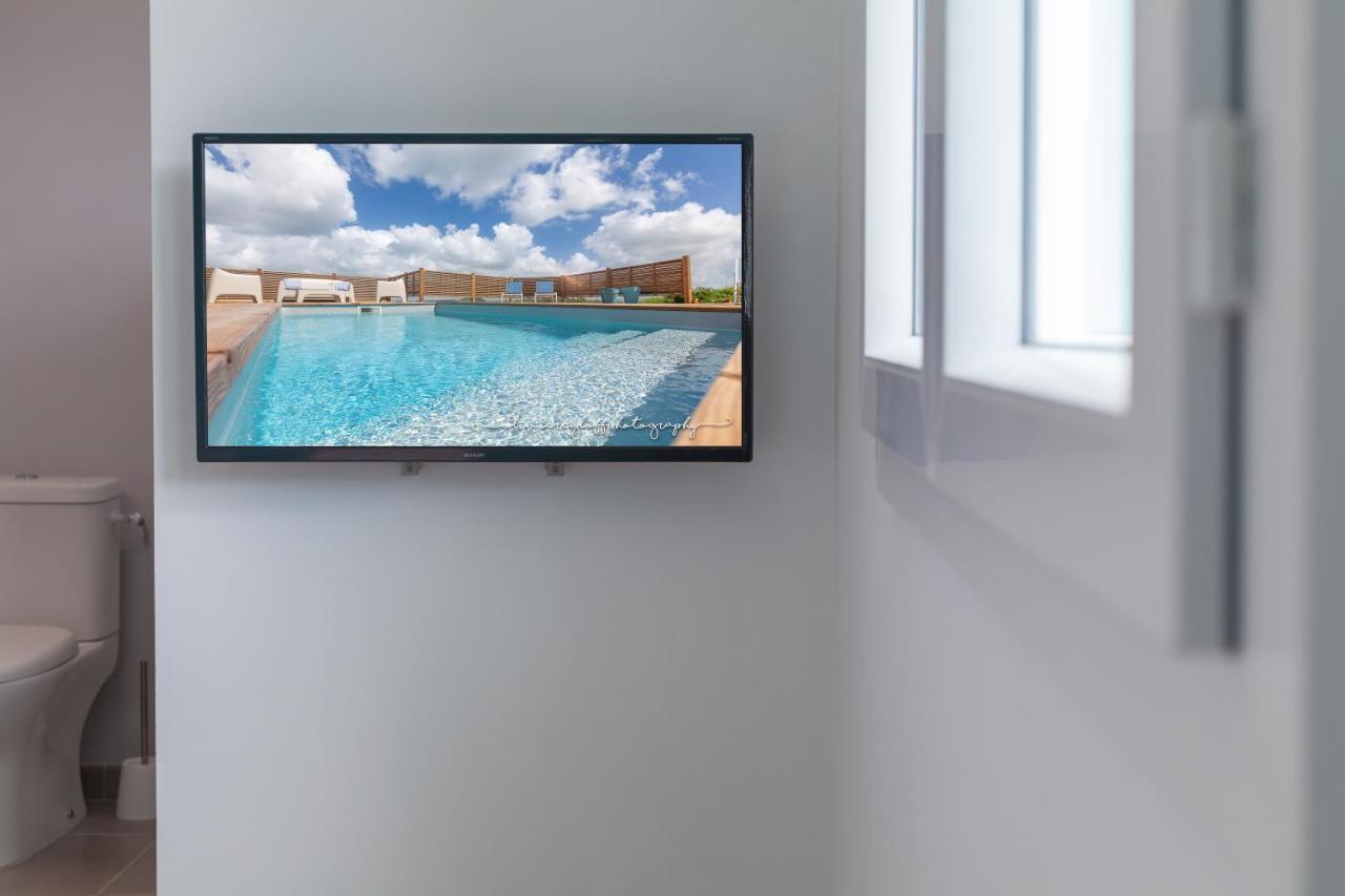 Seacove & Seaside Villas, Classees 4 Etoiles เลส์ทรัวส์-ซีเลต์ ภายนอก รูปภาพ