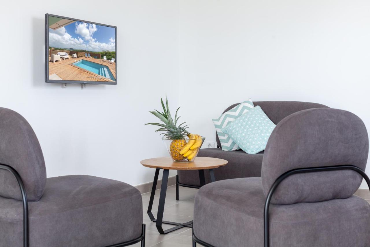 Seacove & Seaside Villas, Classees 4 Etoiles เลส์ทรัวส์-ซีเลต์ ภายนอก รูปภาพ
