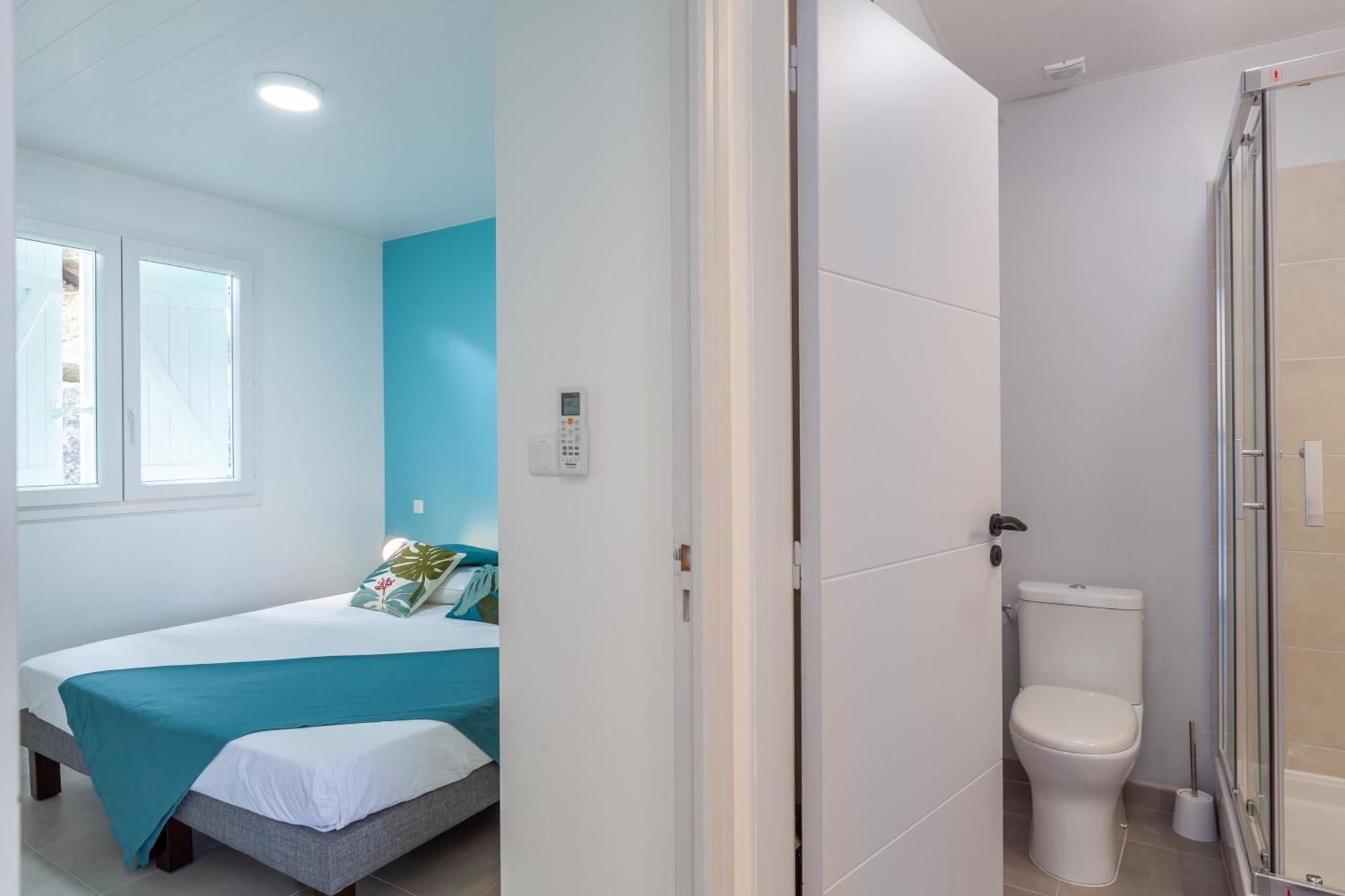 Seacove & Seaside Villas, Classees 4 Etoiles เลส์ทรัวส์-ซีเลต์ ภายนอก รูปภาพ